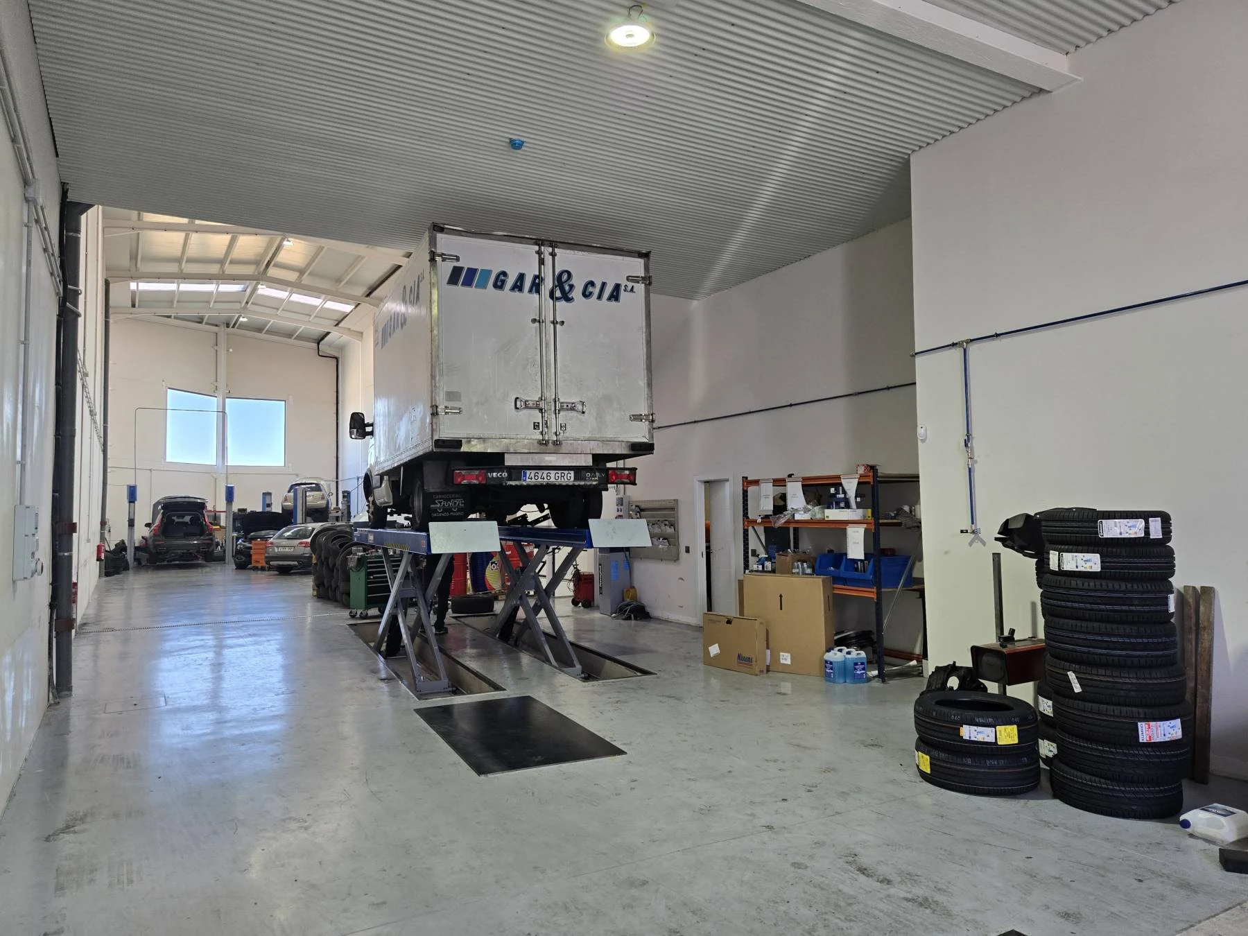 Mantenimientos de coches electricos, hibridos y de renting