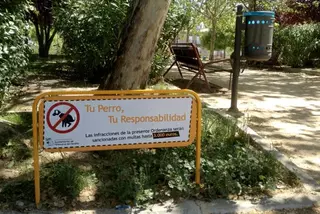 Campaña de limpieza de excrementos caninos en Villanueva del Pardillo