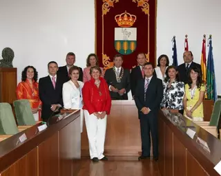 El Alcalde presenta al nuevo gobierno municipal