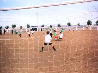 Trescientos escolares participan en el Mundialito Solidario