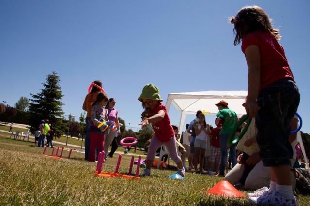 
                                                    Los Villanovenses de todas las edades celebran el Día de la Familia