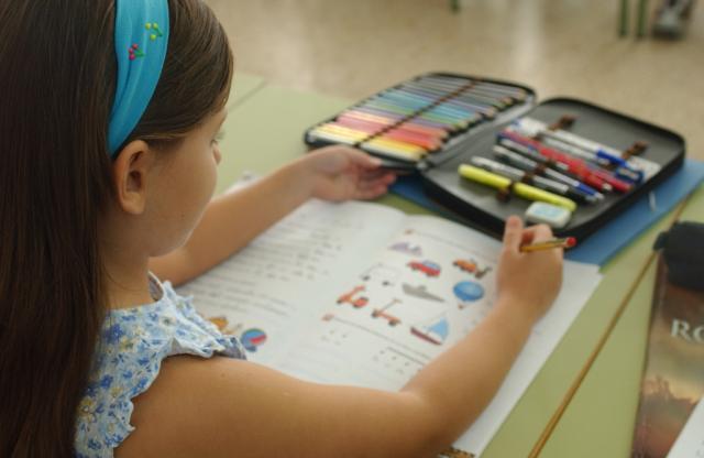 
                                                    La Escuela de Familia comienza el nuevo curso con un seminario de técnicas de estudio