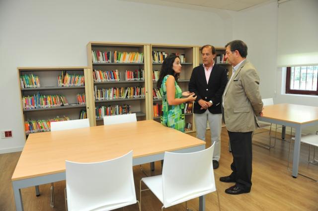 El Alcalde visita las obras de mejora del Centro Cívico El Castillo