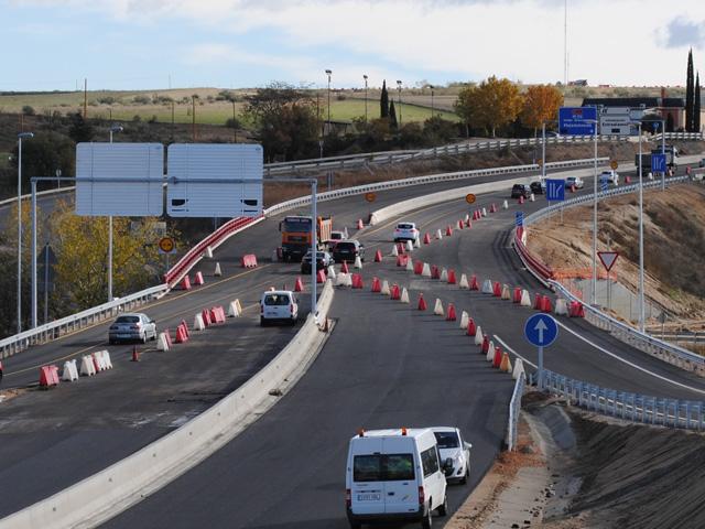 Modificación de trazado en la M-509 y apertura de una nueva vía de servicio