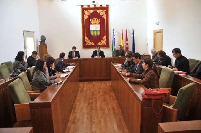 Ciudadanos impulsa medidas para informar a los vecinos sobre el estado de las mociones aprobadas en Villanueva de la Cañada