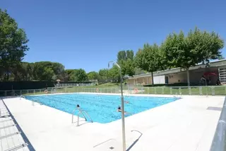 La Piscina Municipal de Verano de Villanueva de la Cañada abre sus puertas este próximo sábado