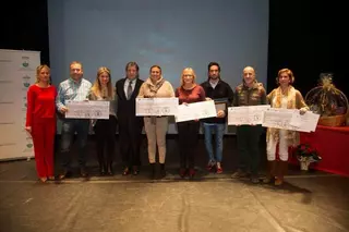 El Ayuntamiento entrega los premios del XV Concurso de Escaparatismo Navideño
