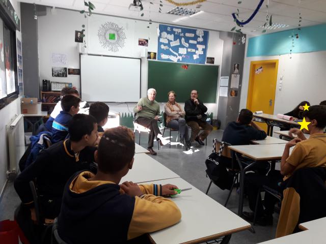 
                                                    El Colegio Arcadia de Villanueva de La Cañada ha celebrado hoy el “Día de los Abuelos”