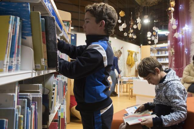 La Biblioteca de Villanueva de La Cañada anima a los vecinos a pedir libros en la carta a los Reyes Magos