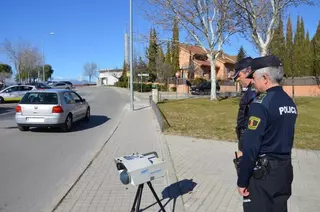 Desciende el número de conductores infractores por exceso de velocidad en el municipio