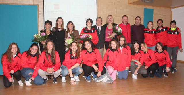 Villanueva de La Cañada rinde homenaje a mujeres deportistas en los XV Premios Mujer