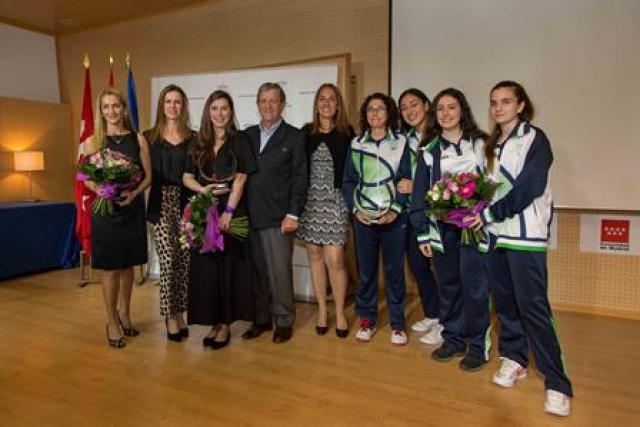 
                                                    Villanueva de la Cañada entrega sus XVI Premios Mujer