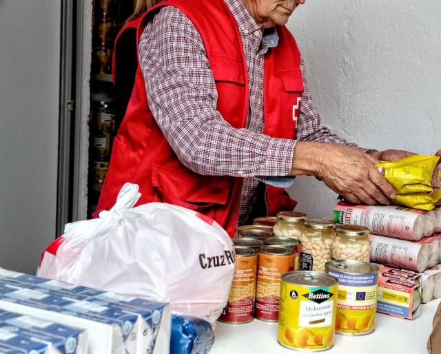Cruz Roja distribuye más de 1,6 millones de kilos de alimentos en la Comunidad de Madrid
