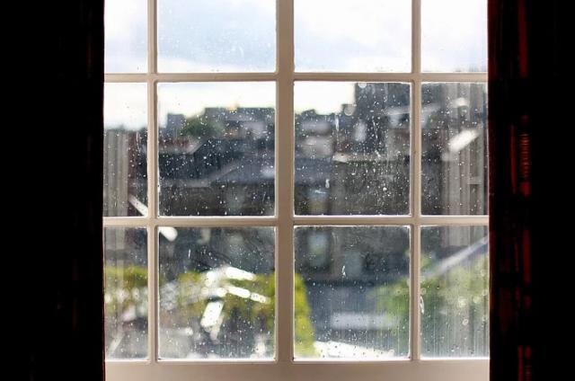 Panorama nuboso con precipitaciones en la jornada de hoy