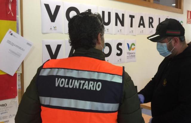Un centenar de vecinos de Villanueva de la Cañada se ofrecen para ser voluntarios