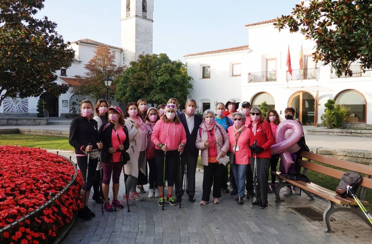 Villanueva de la Cañada se suma al Día Mundial contra el Cáncer de Mama