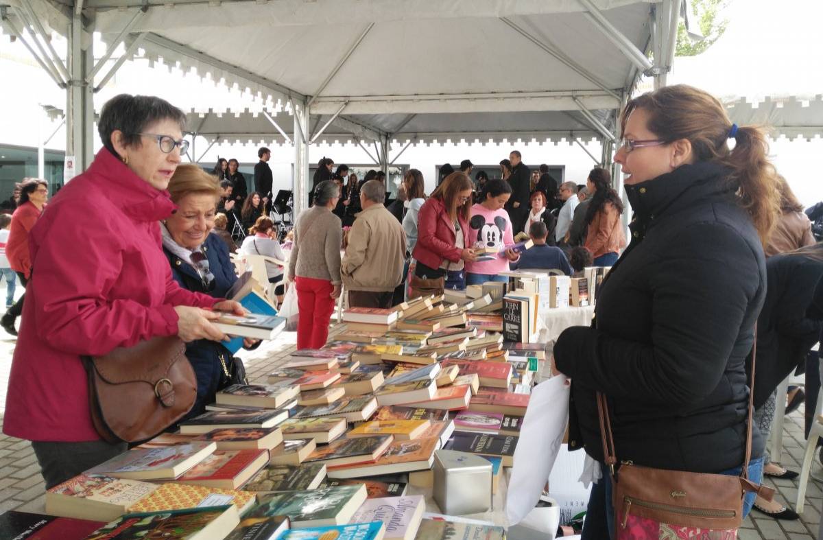 El Mercadillo Solidario de Libros de Villanueva de la Cañada vuelve este sábado con ejemplares a 1 euro