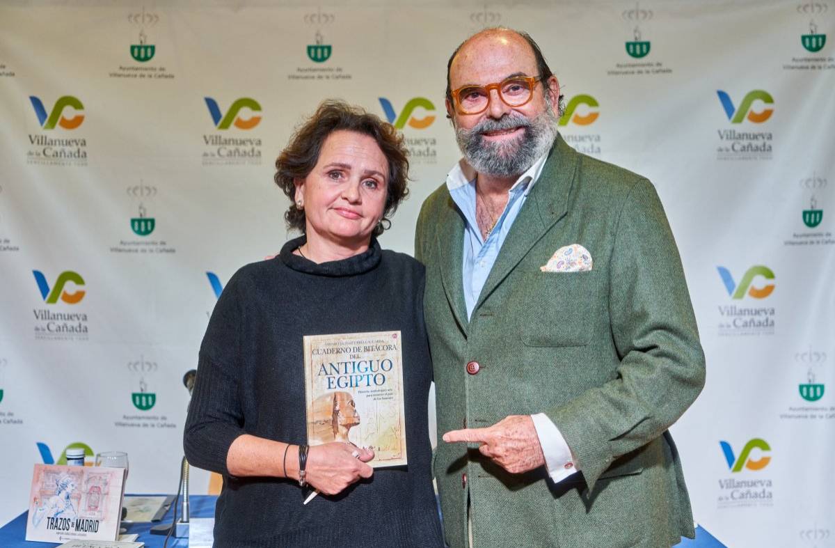 
                                                    La ilustradora y vecina de Villanueva de la Cañada, Amparo Duñaiturria, presenta nuevo libro