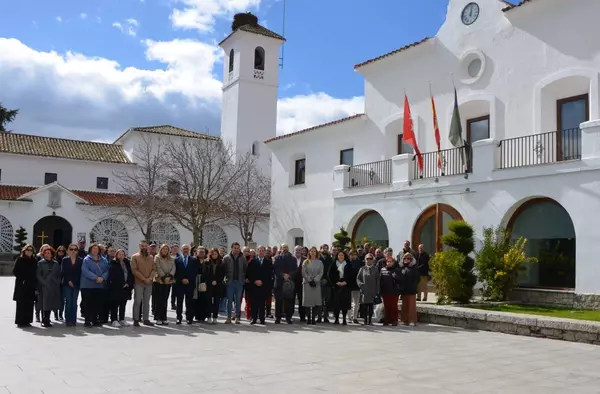 Minuto de silencio en Villanueva de la Cañada por el 20º aniversario del 11M
