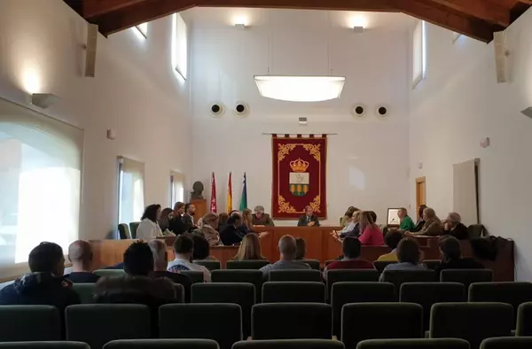 El Pleno de Villanueva de la Cañada aprueba la integración del patrimonio municipal en el Portal del Suelo de la Comunidad