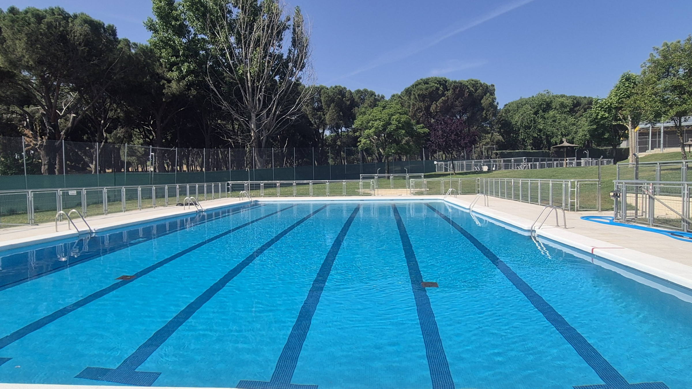 La Piscina Municipal de Verano de Villanueva de la Cañada, abre sus puertas al público