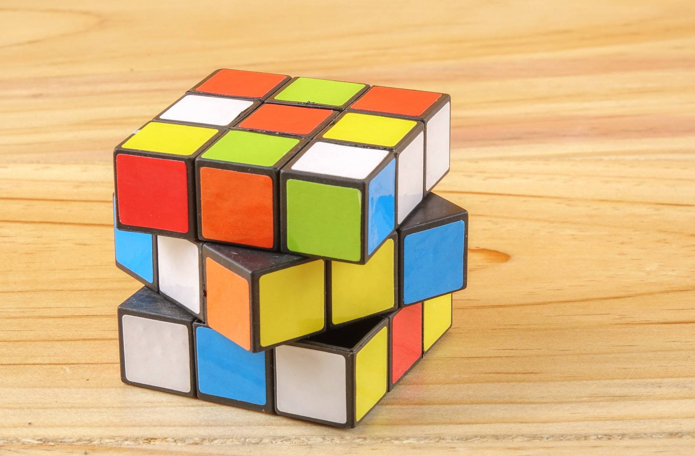 Los mejores jugadores de Rubik se dan cita en Villanueva de la Cañada