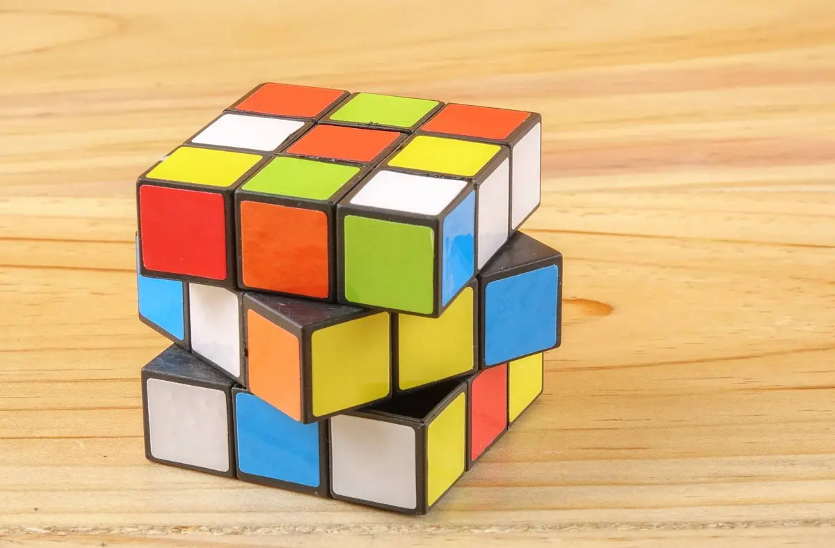 Los mejores jugadores de Rubik se dan cita en Villanueva de la Cañada