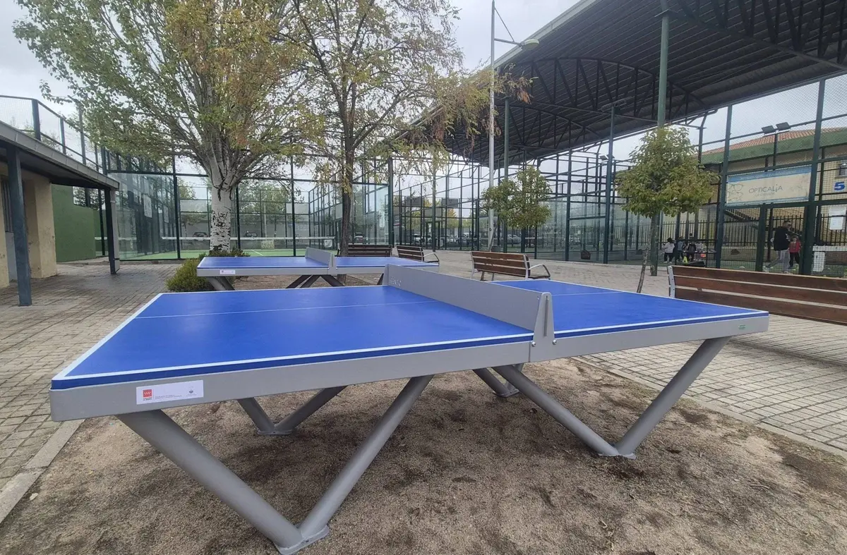 El Polideportivo Santiago Apóstol de Villanueva de la Cañada estrena nuevos espacios con elementos de ocio juvenil