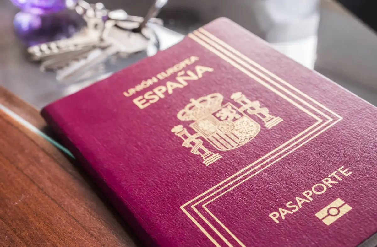 Villanueva de la Cañada tramitará el DNI y el pasaporte en la Plaza de España con entrega en el mismo día