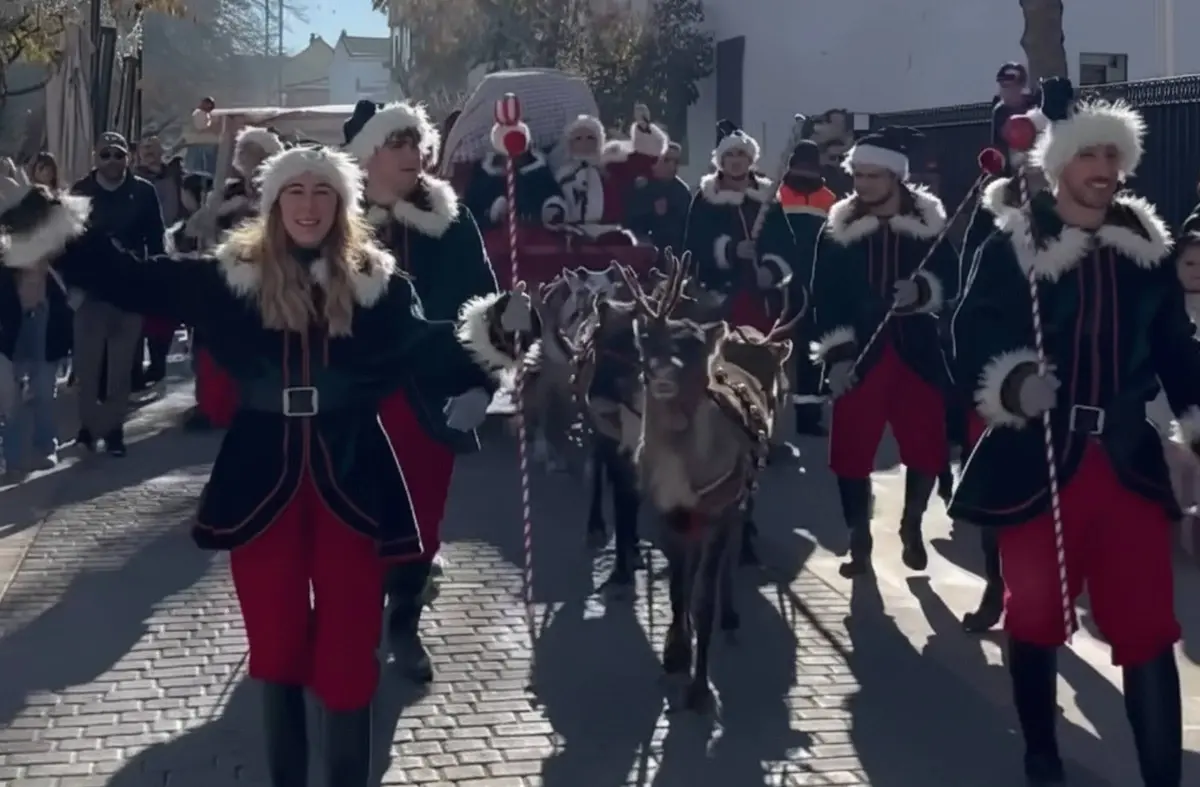 PACMA denuncia el uso de renos en la visita de Papá Noel de Villanueva del Pardillo