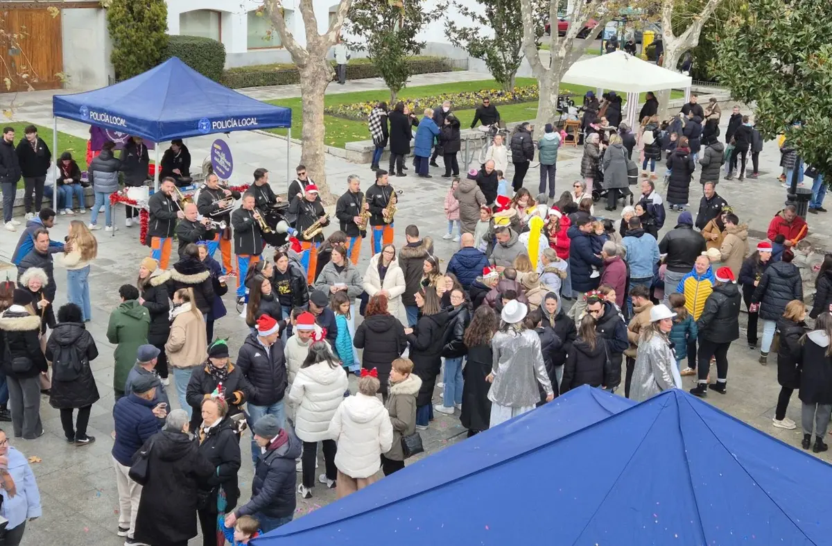 Villanueva de la Cañada celebra la llegada del nuevo año de forma anticipada con una Fiesta Preúvas