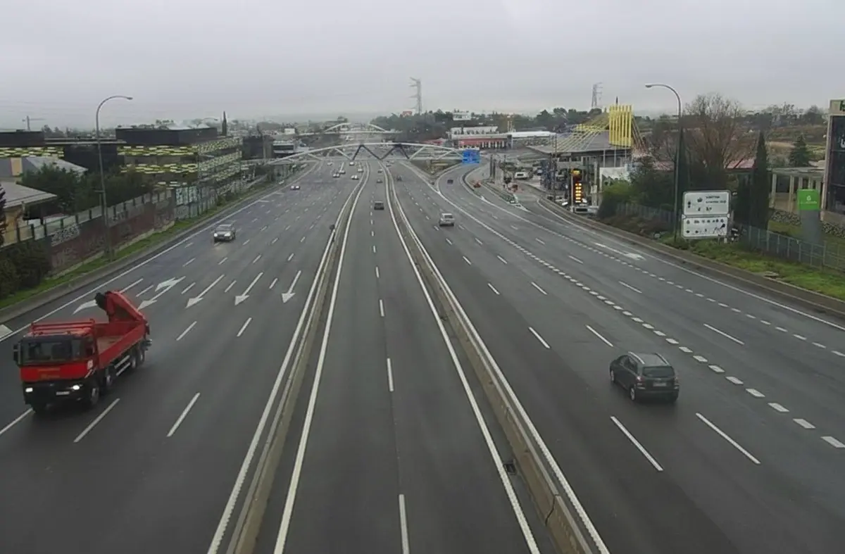 Cambian las normas de uso del BUS VAO de la A-6: estos son los vehículos afectados