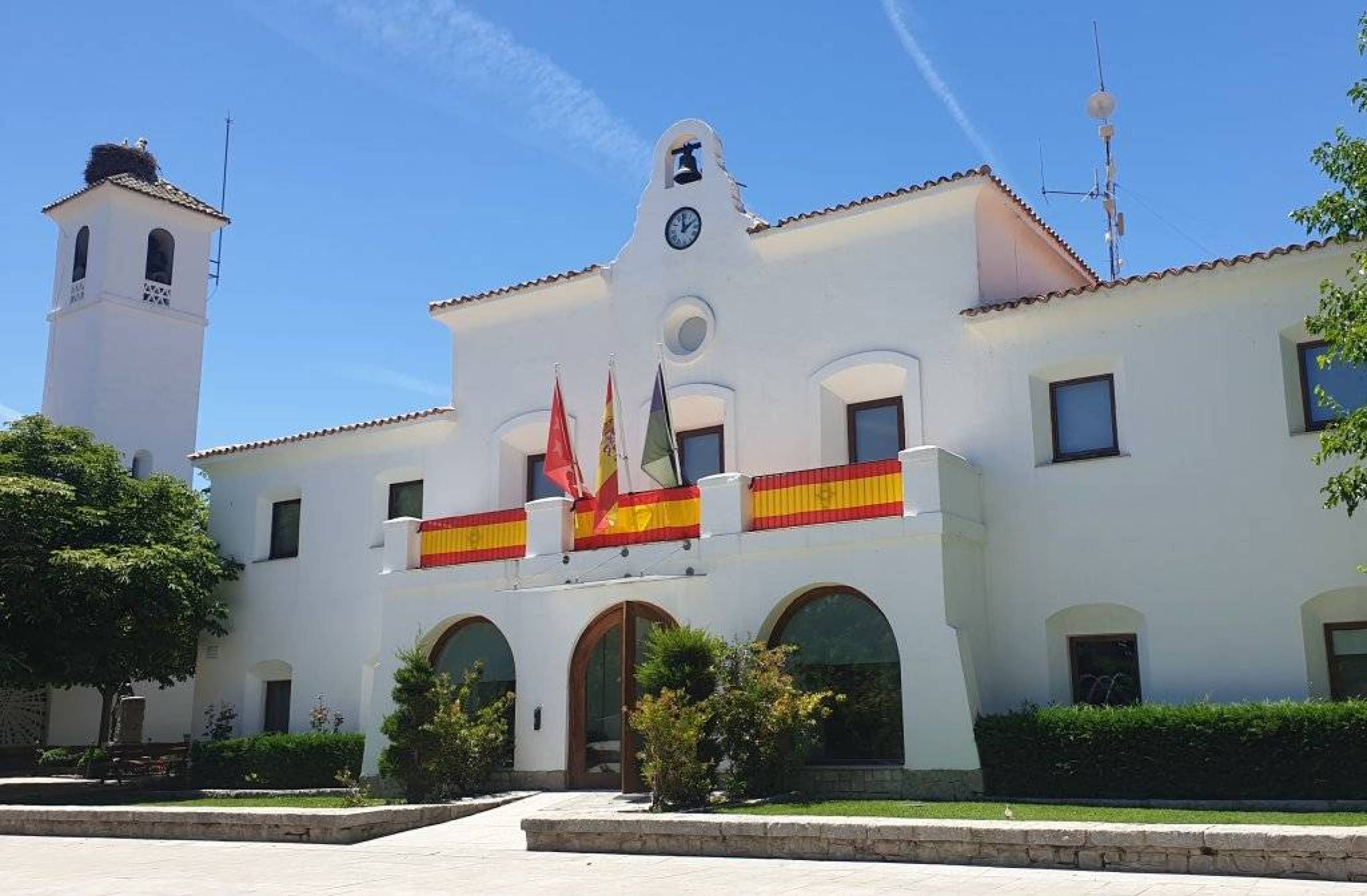 
                                                    El Ayuntamiento de Villanueva de la Cañada invertirá más de 500.000 euros en mejorar servicios y espacios municipales