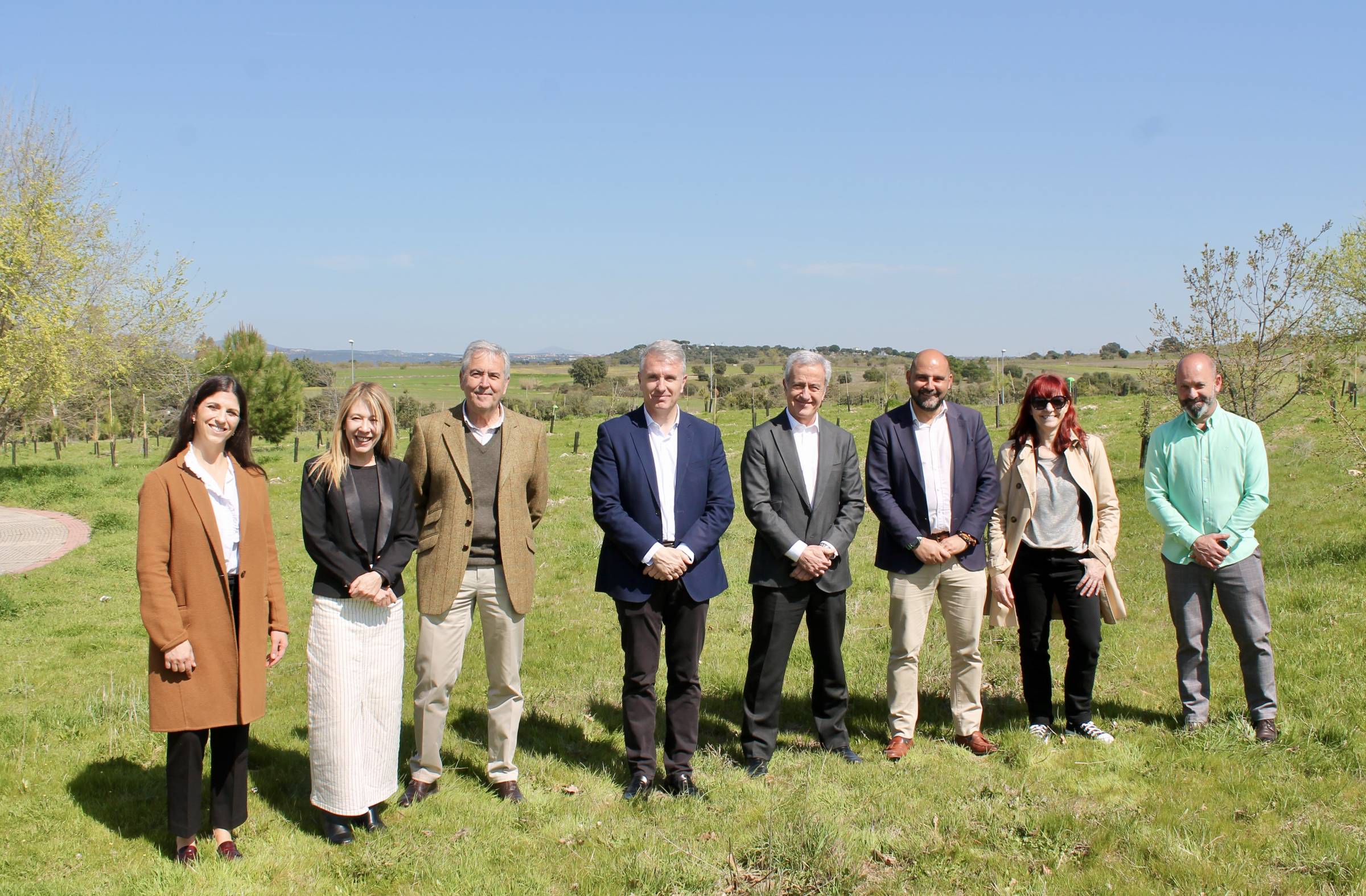 Villanueva del Pardillo estrena el 'Bosque SIGAUS' con 1.000 árboles autóctonos