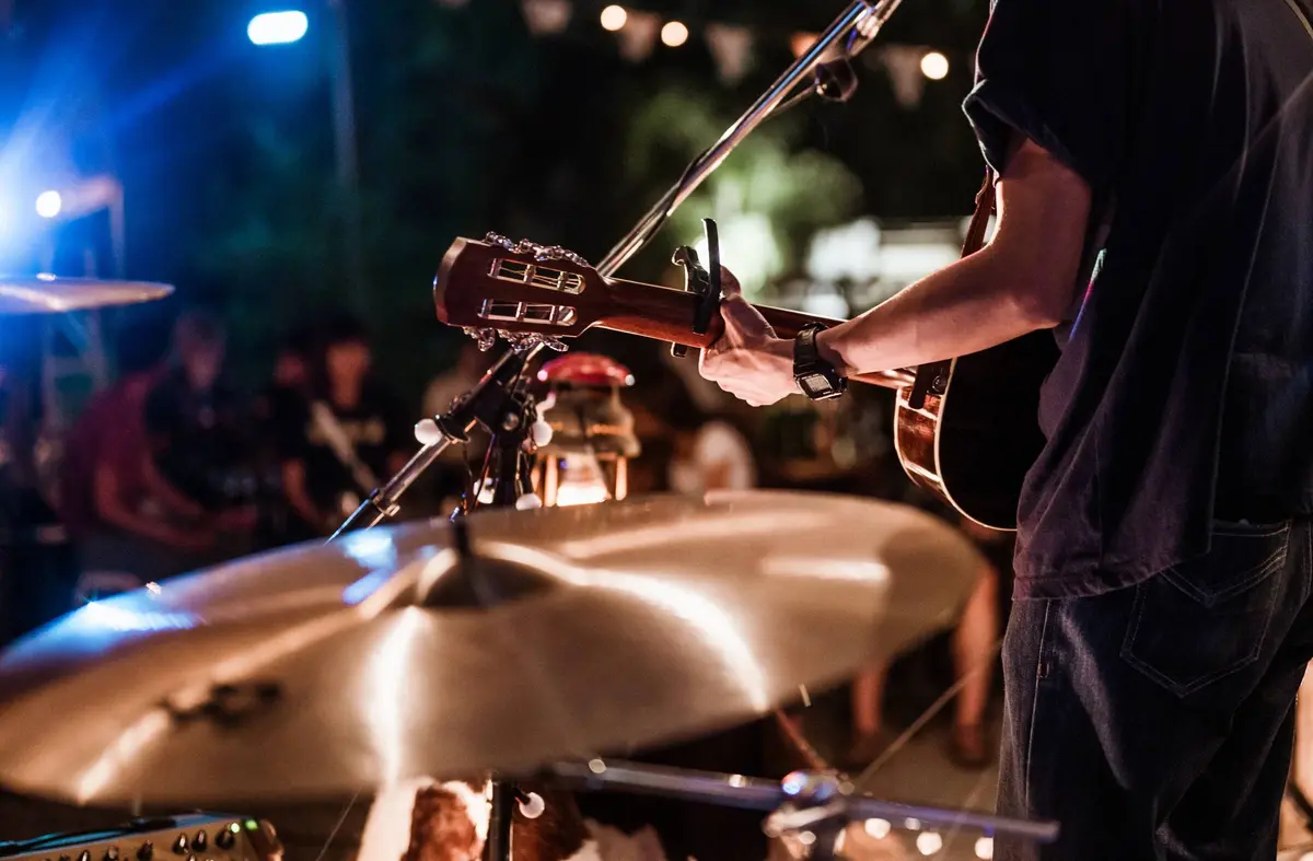 La ‘Sesión Tapeo’ de Villanueva del Pardillo vuelve a la Plaza Mayor con música en directo