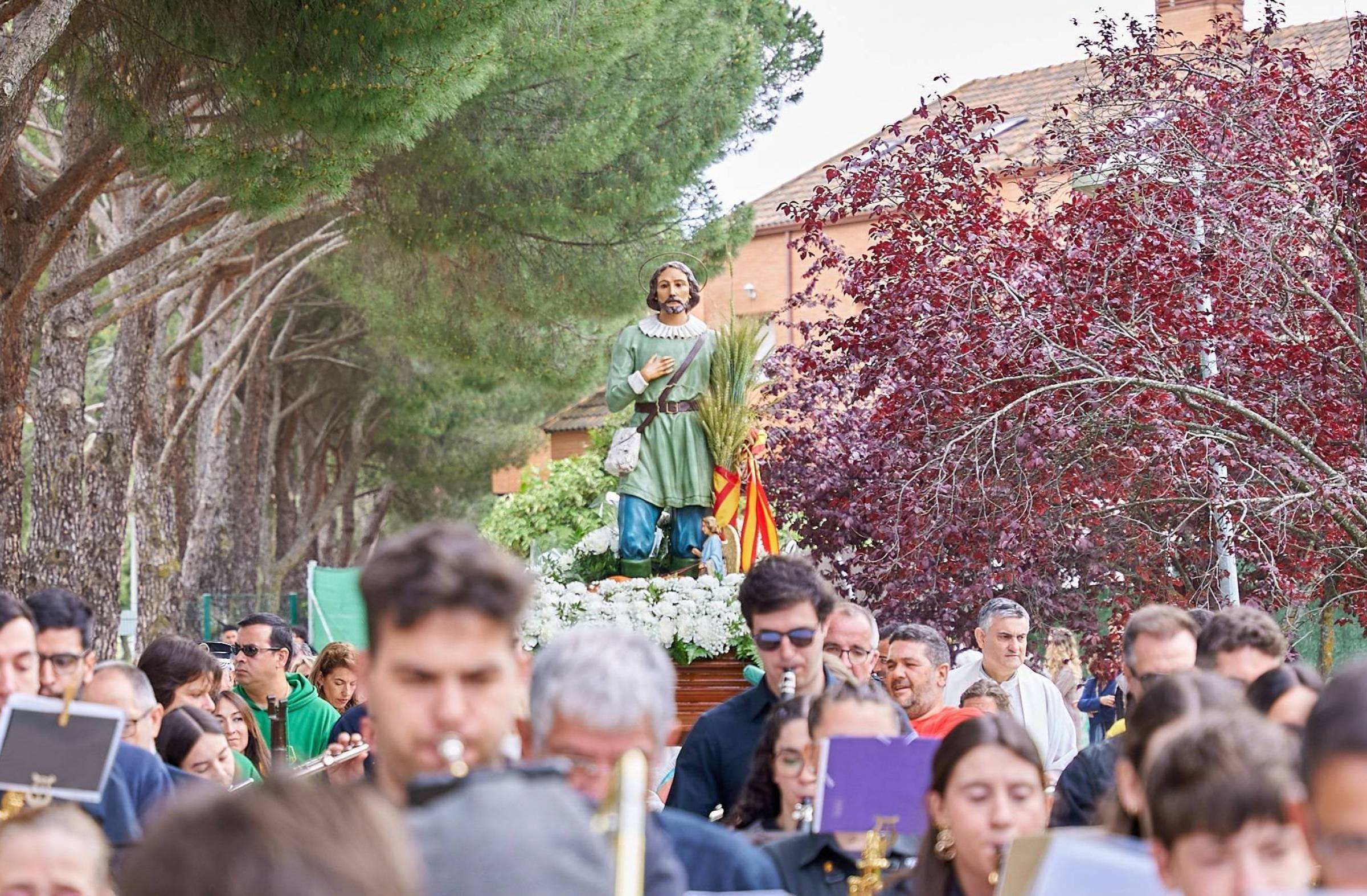 
                                                    Programa Fiestas de San Isidro 2026 en Villanueva de la Cañada: conciertos, Dj's, mercadillo, actuaciones, actividades infantiles...