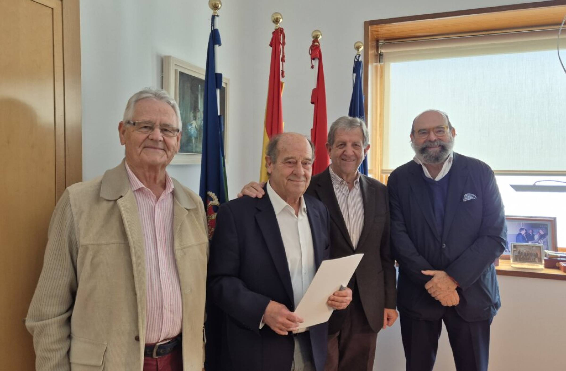 
                                                    Villanueva de la Cañada otorga 15.000 euros de subvención a la Asociación de Mayores de la localidad
