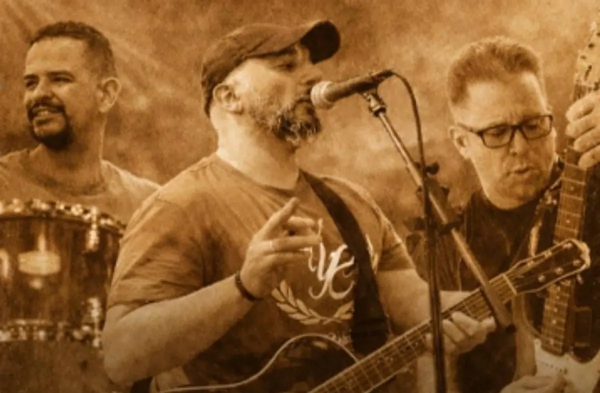 MÚSICA. Concierto Tributo a El Último de la Fila. 11 de Julio en Las Rozas