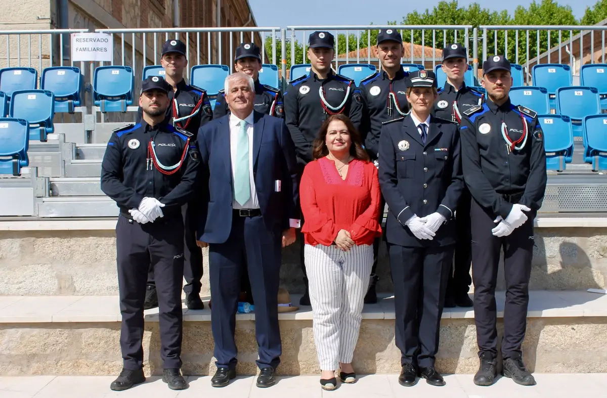 Ocho nuevos agentes de Policía Local de Villanueva del Pardillo concluyen su formación y se incorporan al periodo de prácticas