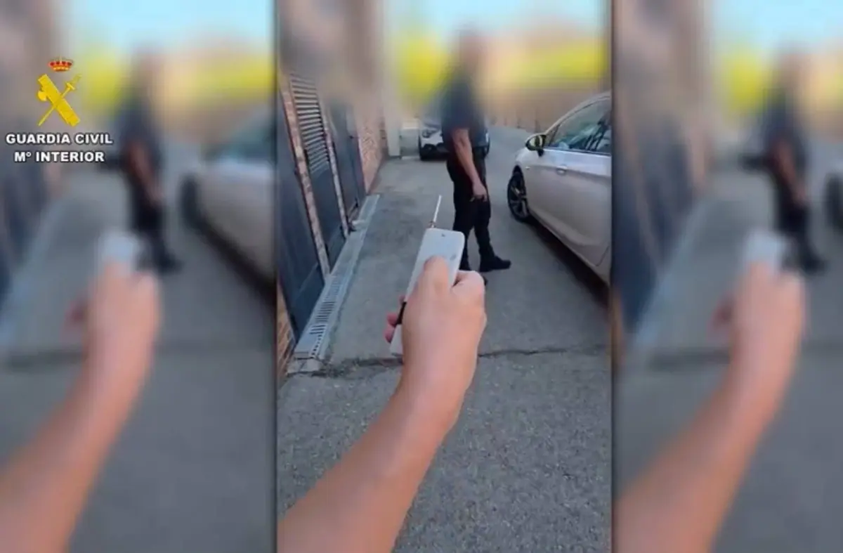 Detenido por robar en parkings de Majadahonda utilizando un inhibidor
