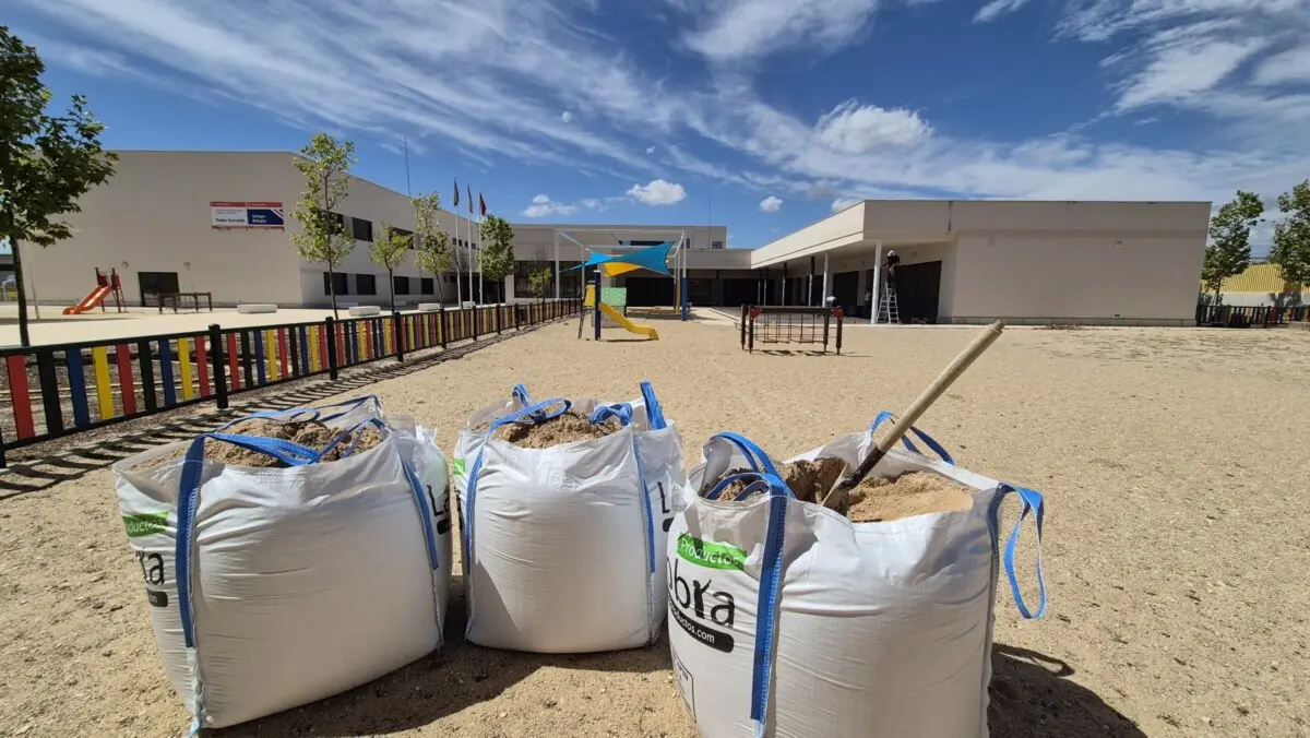 El Ayuntamiento realiza obras de mantenimiento en los colegios públicos