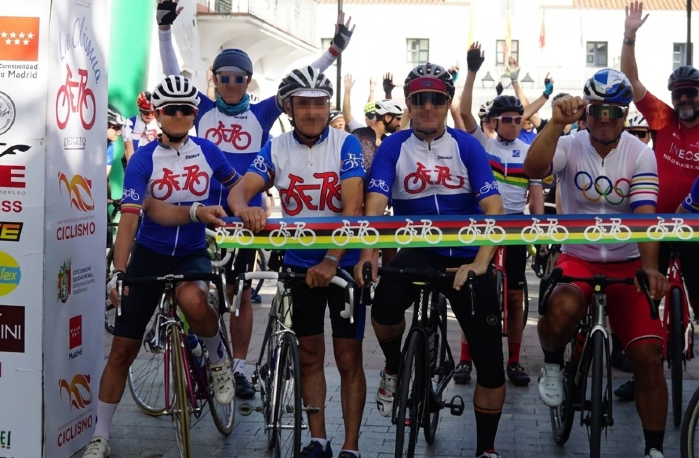 
                                                    La 'Clásica Otero' llega este domingo a Villanueva del Pardillo con ciclismo de época y homenaje a Dori Ruano y Peio Ruiz Cabestany