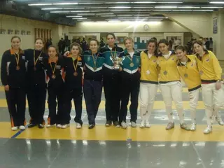 El equipo femenino del Club de Esgrima de Villanueva de la Cañada logra el oro en la Fase Nacional Junior