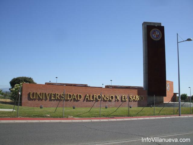 El Ayuntamiento convoca un año más becas de estudio en la Universidad Alfonso X El Sabio (UAX)