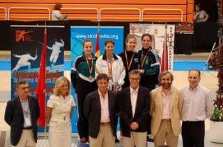 Dos medallas para las tiradores villanovenses en el Campeonato de Espeña Senior de Esgrima