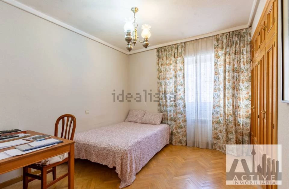 Piso en Venta en calle Tramontana