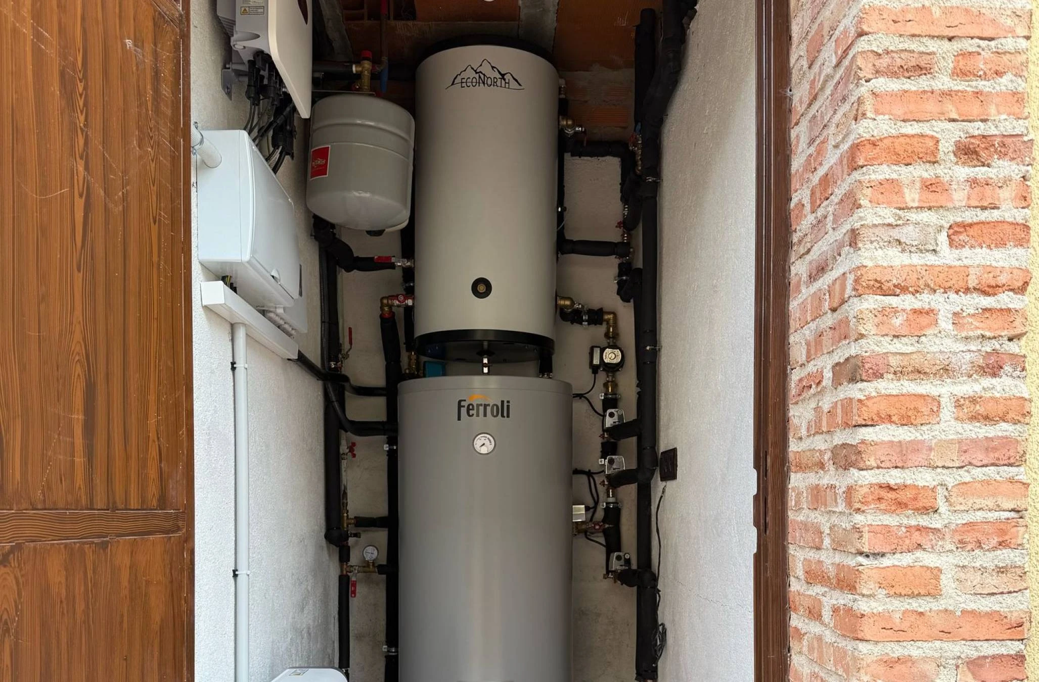 BUSCAMOS TÉCNICOS CALEFACCIÓN y CLIMATIZACIÓN 