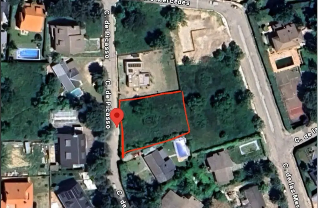 OPORTUNIDAD TERRENO EN BECERRIL DE LA SIERRA