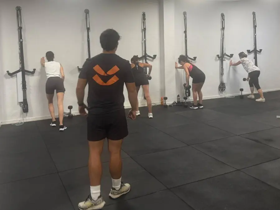 UNIT FORCE: Clases dirigidas de Entrenamiento de Fuerza 