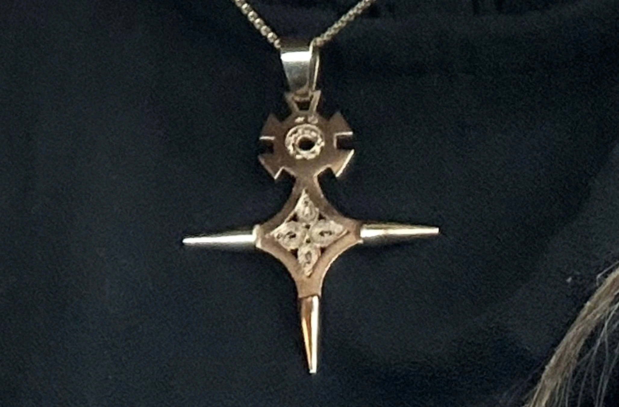Collar Cruz Sur Recompensa